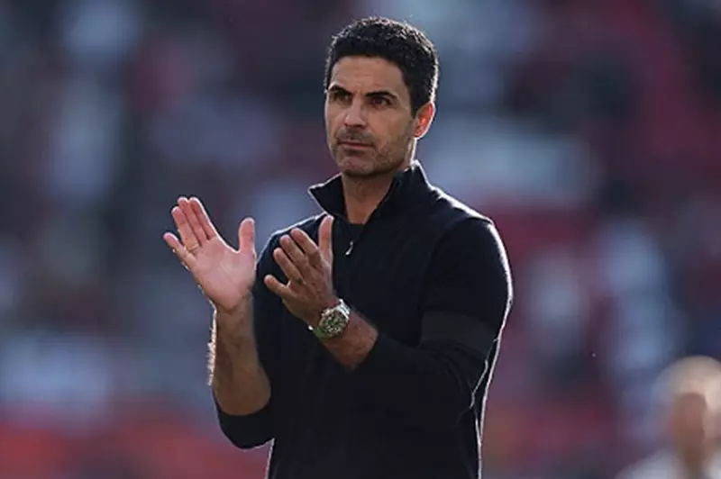 أرتيتا يلتزم الصمت حول صفقة إيزي المحتملة مع أرسنال