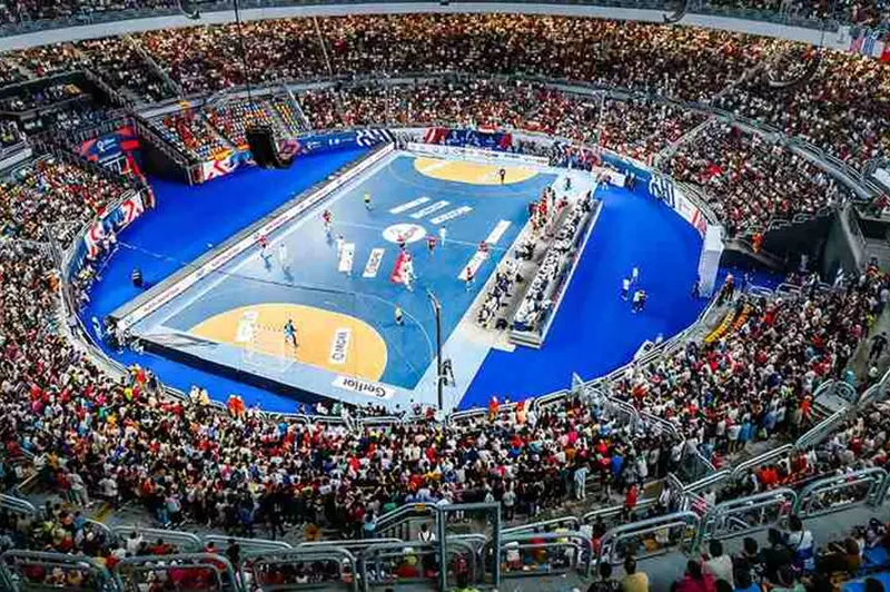 كرة اليد: جماهيرية استثنائية لمباراة مصر وإسبانيا في مونديال الناشئين