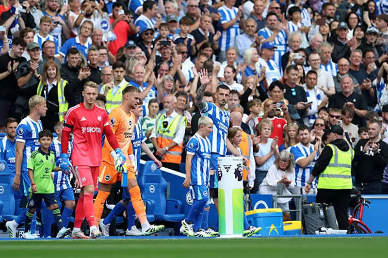 وفاة أحد مشجعي برايتون خلال لقاء فولهام: تفاصيل أزمة صحية مؤلمة